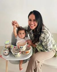 8  Potret Prita Aunalal Asisten Nia Ramadhani yang Tampak Makin Bahagia Jadi Ibu Satu Anak