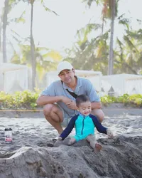 8 Potret Raffi Ahmad dan Nagita Slavina Ajak Anak-anaknya Liburan ke Bali
