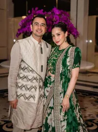 8 Potret Raffi Ahmad dan Nagita Slavina Pakai Baju India, Bak Couple Bollywood