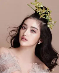 8 Potret Ranty Maria Ngaku yang Masih Trauma Dikhianati Mantan Kekasih, Netizen: Cantik Begini Kok Masih Diselingkuhi