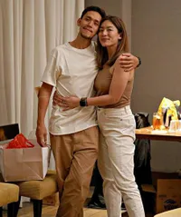 8 Potret Romantisnya Rumah Tangga Harly Valentina dan Fabian Rompies Adik Vincent, Kini Resmi Jadi Calon Orang Tua!