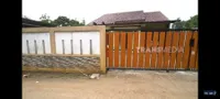 8 Potret Rumah Kelima Pelawak Haji Malih Tong Tong yang Tak Kamu Ketahui, Berlokasi di Cilangkap - Halaman Luas Dibuat Jadi Playground Mini