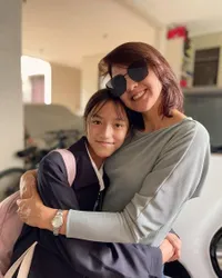 8 Potret Sabrina Putri Darius dan Donna Agnesia yang Baru Lulus SD, Makin Cantik Tinggi Badannya Bikin Salfok - Nyaris Samai Mamanya