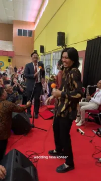 8 Potret Sheila On 7 Nyanyi di Sebuah Acara Nikahan, Kondangan Rasa Konser