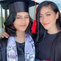 8 Potret Shira, Putri Cantik Kikan Eks Cokelat yang Sudah Jadi Calon Mahasiswi