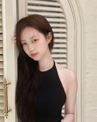 8 Potret Stephanie, Influencer Cantik Korea yang Diduga Pacaran dengan Byeon Woo Seok