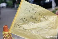 8 Potret Suasana Rumah Duka Ibunda Tyas Mirasih, Pelayat Mulai Berdatangan