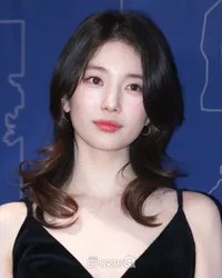 8 Potret Suzy Hadiri Event LONGINES di Grand Hyatt Seoul, Anggun Pakai Gaun Hitam - Bayangannya Juga Cantik
