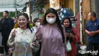 8 Potret Tangis Dewi Perssik Usai Berseteru Dengan Ketua RT Setempat Soal Sapi Kurban, Sakit Hati Karena Dibentak