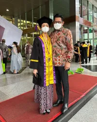 8 Potret Tara Marie Dermawan Anak Becky Tumewu Wisuda, Kini Sudah Jadi Dokter Gigi