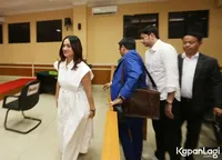 8 Potret Tengku Dewi Sebut Andrew Andika Pilih Liburan Dari Pada Bertemu Anak: Dia Lebih Banyak Waktu Sama Cewek