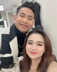 8 Potret Terbaru Aulia DA yang Baru Bertambah Usia, Didoakan Cepat Menikah 