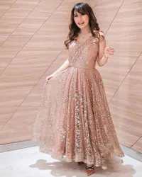 8 Potret Terbaru Cherly Juno eks Leader Cherrybelle, Umumkan Hamil Anak Kedua - Makin Cantik Memesona!