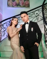 8 Potret Terbaru Hari Putra LIDA dan Putri DA yang Makin Mesra, Ekspresinya Jadi Sorotan - Lengket Bak Perangko