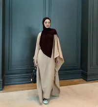  8 Potret Terbaru Inara Rusli yang Kini Menyandang Status Janda, Makin Stylish Meski Tampil Syar'i