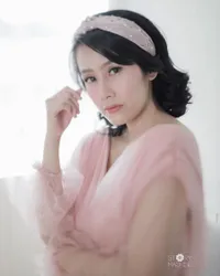 8 Potret Terbaru Kehamilan Ardina Rasti yang Kedua, Tetap Cantik Meski Pipi Makin Tembem - Lucunya Sang Anak Tidur dan Cium Perut Ibunda