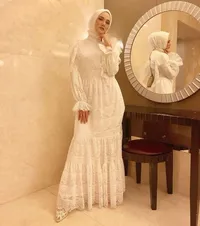 8 Potret Terbaru Mulan Jameela, Cantik & Awet Muda di Usia 40 Tahun