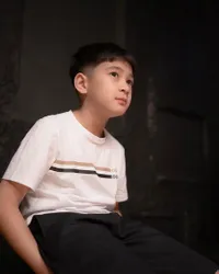 8 Potret Terbaru Rafathar yang Makin Ganteng, Jadi Lebih Ekspresif dan Fotogenik Banget