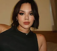 8 Potret Terbaru Shafa Harris Berambut Bondol, Aura Hot Makin Terpancar - Pesonanya Begitu Memikat dan Sangat Memukau