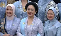 8 Potret Titiek Soeharto Berkebaya Biru, Cantik Hadiri Pelantikan Mantan Suami Presiden Prabowo