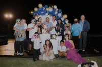 8 Potret Ulang Tahun Aburizal Bakrie, Dirayakan Meriah Bareng Keluarga di Bali dengan Games Lucu-lucuan dan Bernyanyi Bersama