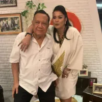 8 Potret Ultah Ayah Jennifer Jill, Tetap Bugar di Usia 75 Tahun!