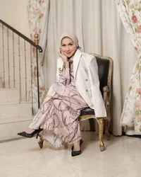 8 Potret Venna Melinda yang Ternyata Mengaku Salah Pilih Suami, Cerita ke Anak Malu Kalau Berpisah Lagi
