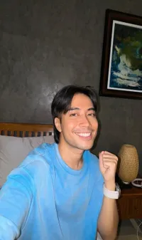 8 Potret Vidi Aldiano Terapi Detox di Thailand, 11 Hari Nggak Makan Solid Food - Sempat Alami Depresi