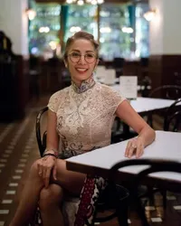 8 Potret Vitta Dessy Istri Ari Lasso yang Kini Makin Awet Muda di Usia 48 Tahun, Ibu 5 Anak Pemer Body Goals