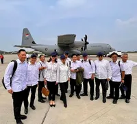 8 Potret Widiyanti Putri Menteri Pariwisata Berangkat Pembekalan Militer dengan Kabinet Merah Putih, Tetap Menyala Cantiknya