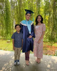 8 Potret Wisuda Shaista Anak Rionaldo Stokhorst, Dapat Penghargaan - Bikin Orangtua Terharu