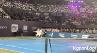 8 Potret yang Bikin Salfok di 'Lagi Lagi Tenis', Tingkah Lucu Cipung Hingga Dikta Buka Baju