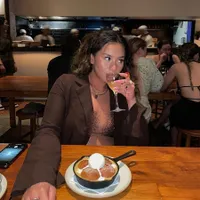 8 Potret Zahwa Massaid Putri Sulung Reza Artamevia yang Kini Tinggal di New York, Seksi dan Hot - Penampilannya Disebut Makin Berani