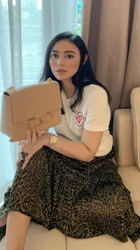 8 Selebritis Indonesia yang Kini Tinggal di Negara Tetangga Bersama Keluarga, Ada yang Mendadak Pindah