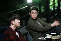 9 Aktor Tampan Korea yang Pernah Perankan Penyuka Sesama Jenis, Aktingnya Kayak Natural Banget