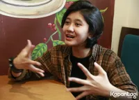9 Potret Amel Amilia yang Disebut-Sebut Sebagai Nike Ardilla Reborn: Aku Sebagai Pengobat Rindu Aja