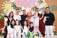 9 Potret Arinda Gita Pratiwi Adik Andhika Pratama yang Jarang Tersorot, Cantik Berhijab dan Punya Suara Merdu