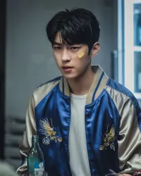 9 Potret Baek Sung Chul, Aktor Rookie Ganteng Pemeran Santa di Drakor 'INSPECTOR KOO' - Visualnya Idol Banget