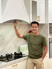 9 Potret Dapur Rumah Eza Gionino yang Mewah dan Modern
