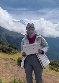 9 Potret Della Dartyan Mendaki Pegunungan Es Himalaya untuk Pertama Kalinya 