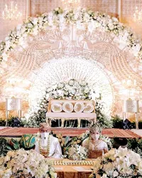 9 Potret Detail Pernikahan Audrey Anak Mario Teguh, Penampilan Cantik Mempelai Wanita Jadi Sorotan