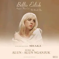 9 Potret Editan Billie Eilish Jadi Orang Nganjuk, Gelar Konser di Alun-alun hingga Punya Nama Lokal