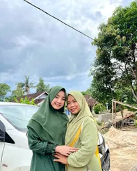 9 Potret Findi Artika Kekasih Nassar Saat Berhijab - Mirip Nissa Sabyan?