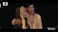 9 Potret Ganteng Rommi, Pacar Berondong Rohimah Mantan Istri Kiwil yang Berotot Kekar & Seorang Instruktur Yoga