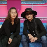 9 Potret Harmonis Andi Rif dan Istri yang Jarang Sekali Tersorot, Adem Ayem di Pernikahan yang Ke-17 Tahun