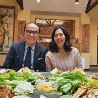 9 Potret Kemesraan Tantowi Yahya dan Istri yang Jarang Tersorot, 32 Tahun Bersama - Hidup Bahagia di Selandia Baru