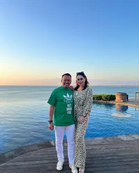 9 Potret Liburan Mewah Jennifer Dunn di Bali, Hangout Bareng Desy Ratnasari Hingga Selvi Kitty