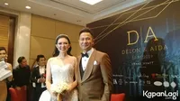 9 Potret Mesra Delon & Aida Pamer Cincin Pernikahan di Preskon Resepsi, So Sweet!