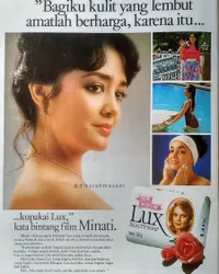 9 Potret Minati Atmanegara, Tetap Cantik Awet Muda Meski Sudah Jadi Nenek Berusia 62 Tahun