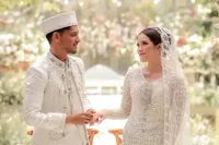 9 Potret Pernikahan Mewah Yusuf Averoes Sungkar dan Dhea Anastasya 
